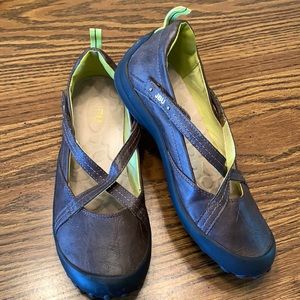 Brown JBU mary jane shoes, size 6.5